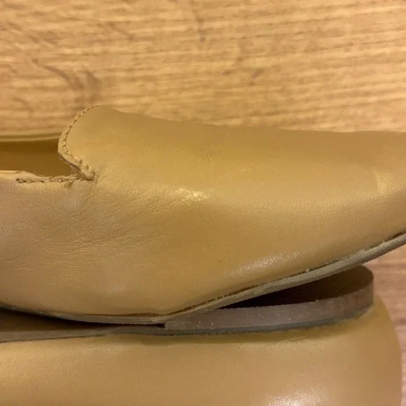 TROTTERS Harlowe Flat Shoe Beige Nude Women Size 6.5W Wide Width Casual Office - Picture 8 of 12